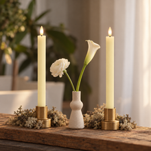 Cargar imagen en el visor de la galería, Éterna Duo · Velas LED de cera real en marfil · Pack de 2