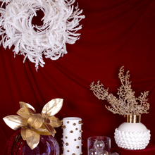 Cargar imagen en el visor de la galería, Corona Pino Nevado