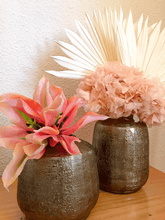 Cargar imagen en el visor de la galería, Hortensias Preservadas Varios Colores