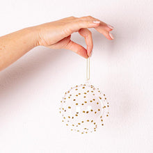 Cargar imagen en el visor de la galería, Bola de cristal puntos purpurina dorada Varios Tamaños
